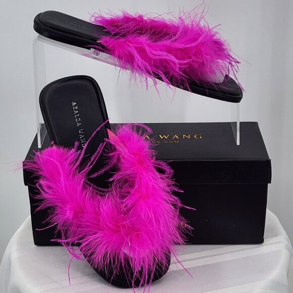 AZALEA WANG Pammy Hot Pink Maribou Feather Flat Thong Sandals 7 NWT - Picture 1 of 10